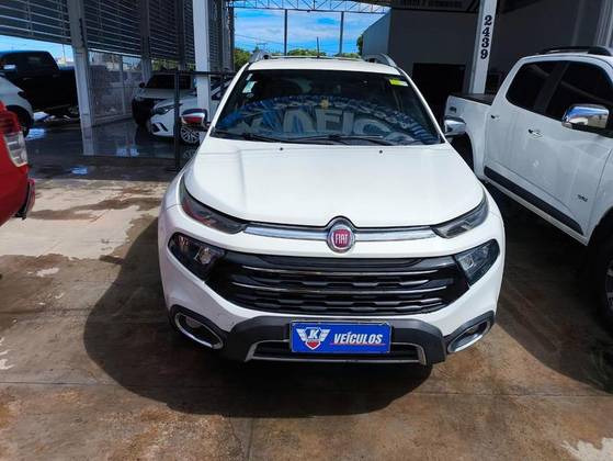 FIAT TORO 2.0 16V TURBO DIESEL RANCH 4WD AT9